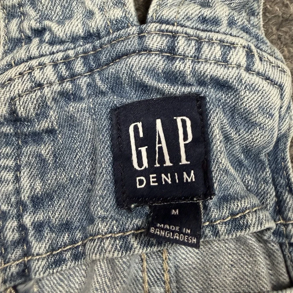 Gap Denim Bib Shortalls Women Medium Blue 100% Cotton Garden Cuffed Cut Off FLAW